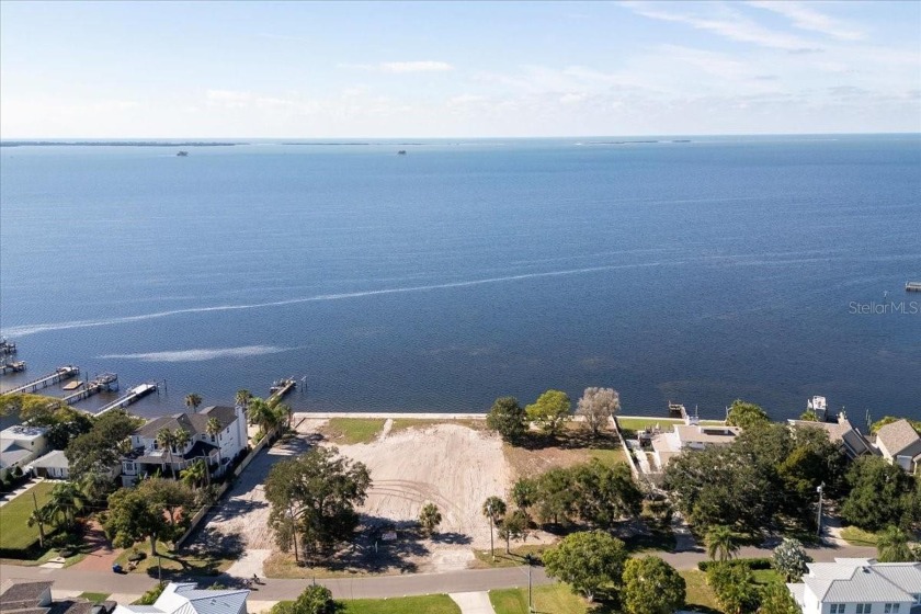 Price reduced! Seller Motivated! Exquisite coastal property in - Beach Lot for sale in Crystal Beach, Florida on Beachhouse.com