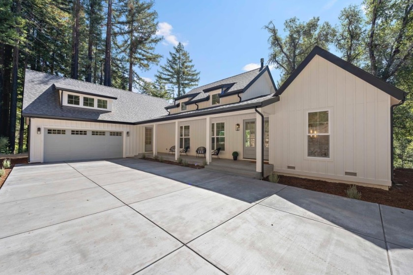 Experience modern luxury in this stunning new construction home - Beach Home for sale in Boulder Creek, California on Beachhouse.com