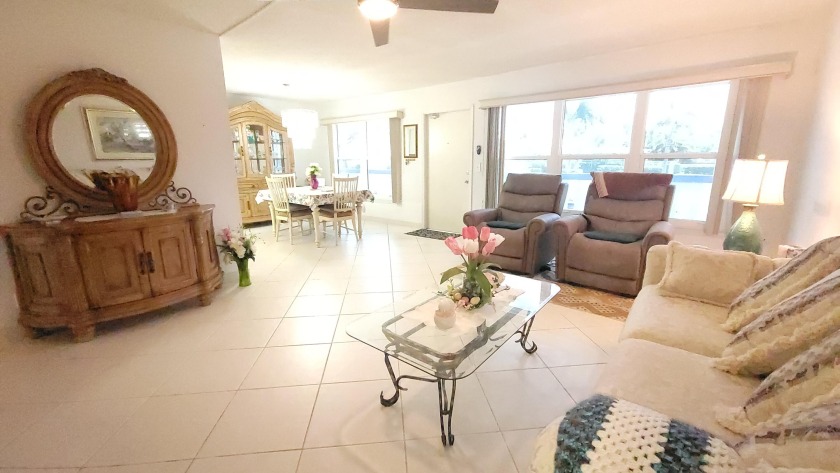 Welcome to the paradise of South Florida, resort-style social - Beach Condo for sale in West Palm Beach, Florida on Beachhouse.com