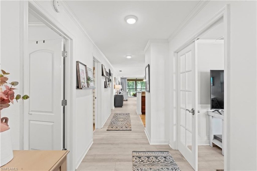 Absolutely exquisite 3-bedroom end-unit condominium with - Beach Condo for sale in Fort Myers, Florida on Beachhouse.com