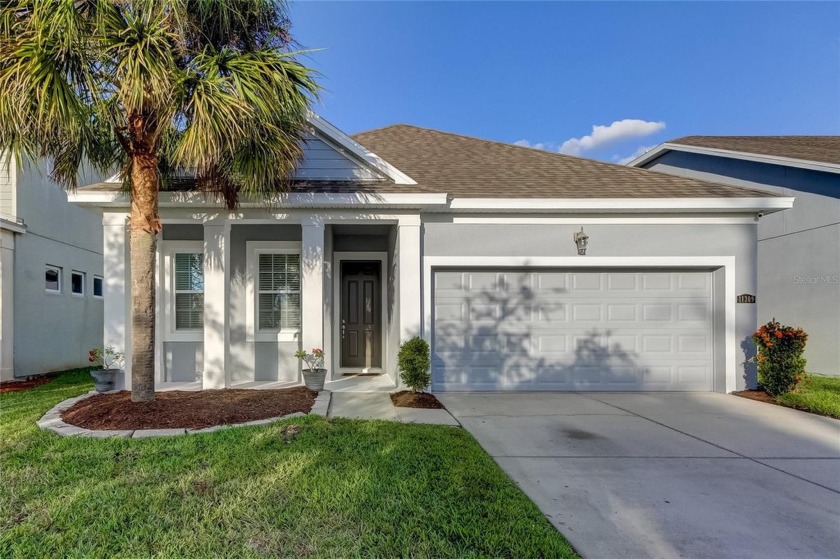 MINT CONDITION HOME ON CONSERVATION LOT, FRESHLY PAINTED - Beach Home for sale in Tampa, Florida on Beachhouse.com