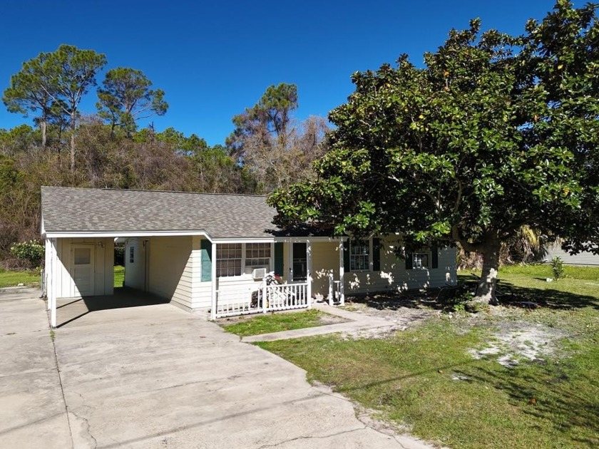 Investment Opportunity!  Current long-term rental.  Previous - Beach Home for sale in Apalachicola, Florida on Beachhouse.com