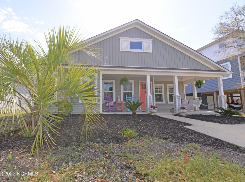 Nearly new unique and charming cottage with 3 bedrooms and 2 - Beach Home for sale in Oak Island, North Carolina on Beachhouse.com