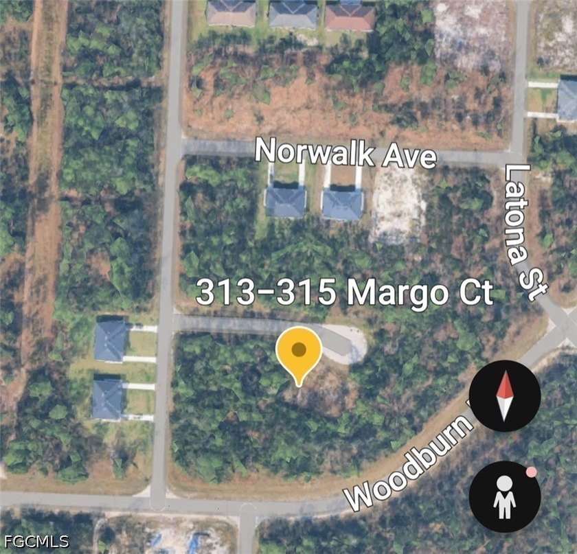 Great opportunity!! Excellent Investment Oportunity! Duplex lot - Beach Lot for sale in Lehigh Acres, Florida on Beachhouse.com