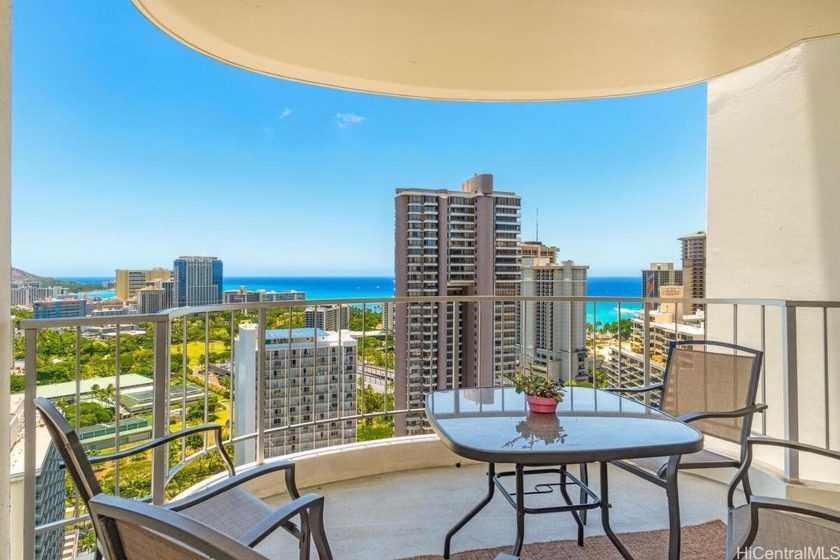 Wow! What an incredible view of Diamond Head, Waikiki, coastline - Beach Condo for sale in Honolulu, Hawaii on Beachhouse.com