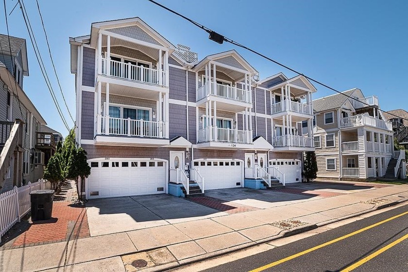 This is a one of a kind top floor end unit with many upgraded - Beach Condo for sale in Wildwood, New Jersey on Beachhouse.com