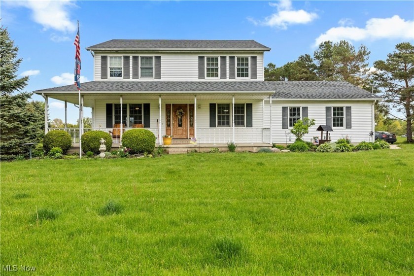Welcome to 6116 Barnes Rd in beautiful Vermilion, Ohio! This - Beach Home for sale in Vermilion, Ohio on Beachhouse.com