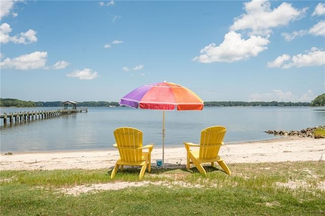 Welcome to your secluded waterfront sanctuary!  The impressive - Beach Home for sale in Dutton, Virginia on Beachhouse.com