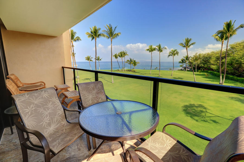 Gorgeous Views &amp Interior - Kihei Surfside #314 - Beach Vacation Rentals in Kihei, Maui, Hawaii on Beachhouse.com