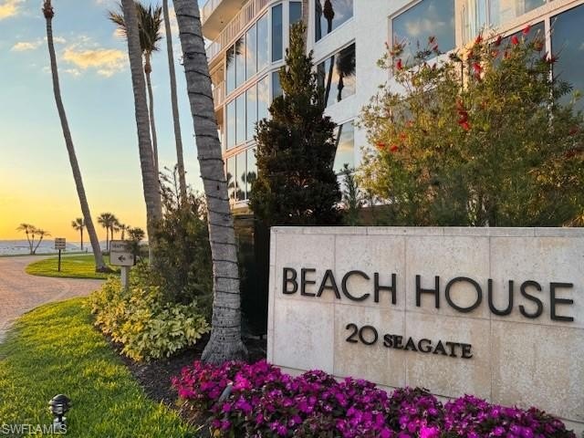 Spectacular Recent Sand Dollar Award Winner with breathtaking - Beach Home for sale in Naples, Florida on Beachhouse.com