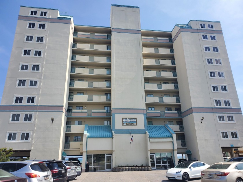 This 3 bedroom, 2 bath oceanfront in the Pinnacle is fully - Beach Condo for sale in North Myrtle Beach, South Carolina on Beachhouse.com