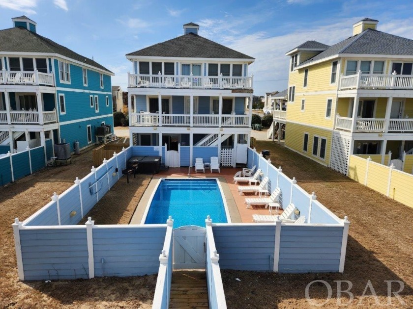 *PRETTY MAMA* OCEANFRONT W/ FABULOUS OCEAN VIEWS! *** ELEVATOR & - Beach Home for sale in Nags Head, North Carolina on Beachhouse.com