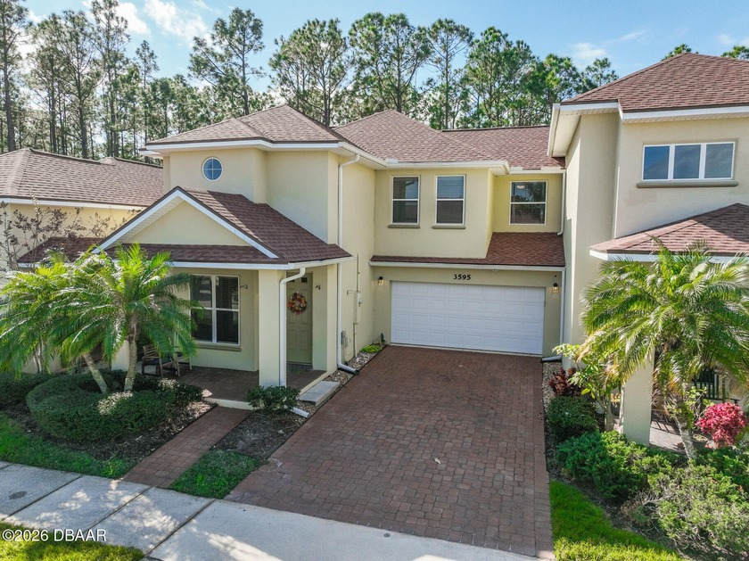 Welcome to effortless Florida living in this 3-bedroom, 2.5-bath - Beach Townhome/Townhouse for sale in New Smyrna Beach, Florida on Beachhouse.com