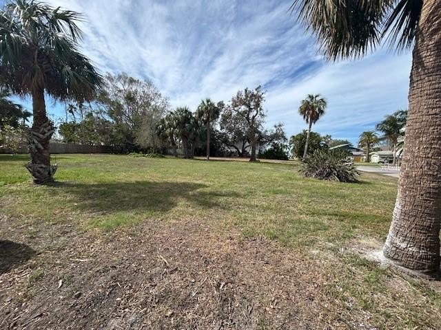 Unique opportunity to build your Belleair Beach Dream House on - Beach Lot for sale in Belleair Beach, Florida on Beachhouse.com