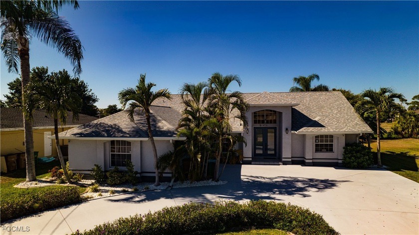 Stunning Cape Coral Retreat - Spacious, Updated, and Move-In - Beach Home for sale in Cape Coral, Florida on Beachhouse.com