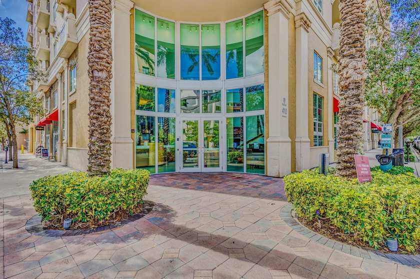 Discover urban living at 410 Evernia Street in vibrant downtown - Beach Condo for sale in West Palm Beach, Florida on Beachhouse.com