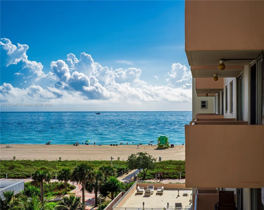 Beautifully renovated spacious residence in Ocean Point - right - Beach Condo for sale in Miami Beach, Florida on Beachhouse.com