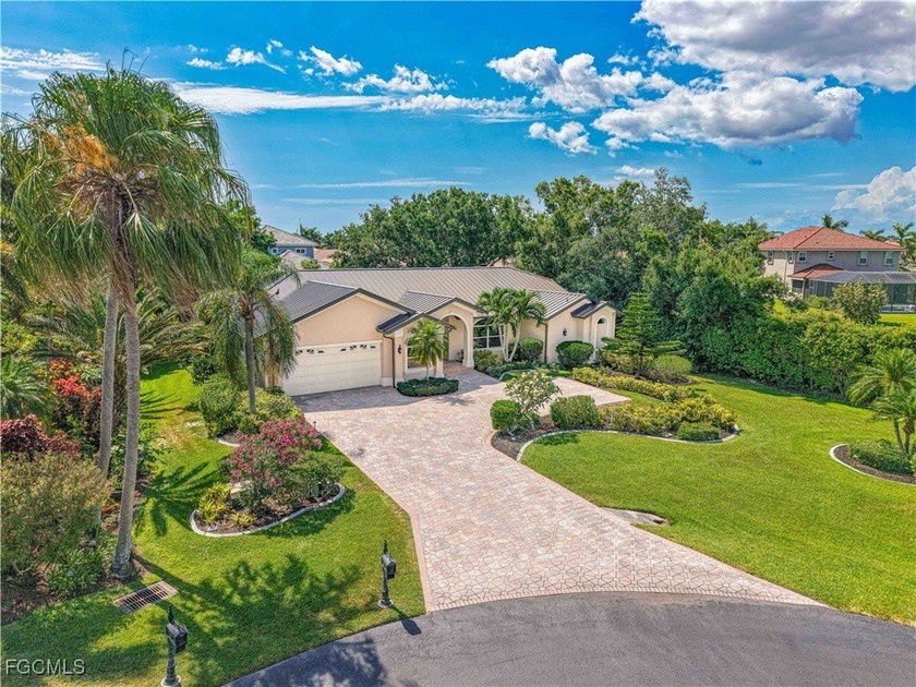 Welcome to Buttonwood Harbour, a private, gated enclave in North - Beach Home for sale in North Fort Myers, Florida on Beachhouse.com