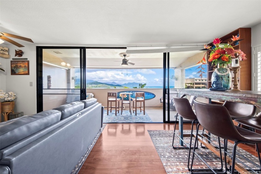 Paradise awaits in this single level townhome, private lanai - Beach Condo for sale in Kaneohe, Hawaii on Beachhouse.com