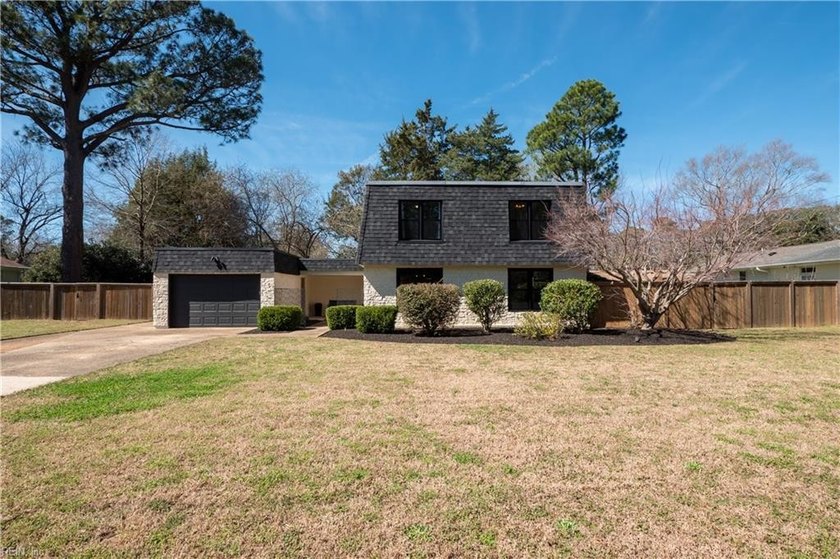 ALANTON: one of Virginia Beach's most sought-after neighborhoods - Beach Home for sale in Virginia Beach, Virginia on Beachhouse.com