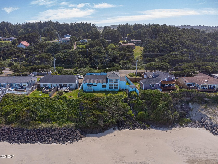 You'll love this  Oceanfront home located  in South Beach - Beach Home for sale in South Beach, Oregon on Beachhouse.com
