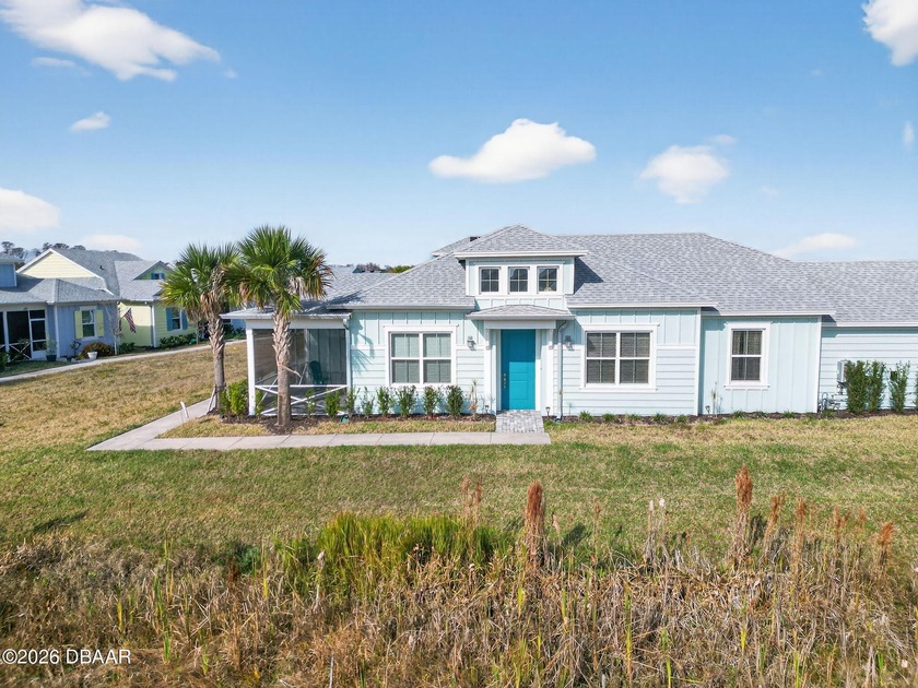 READY for SUNSHINE and WARMTH? Welcome home to easy, inspired - Beach Townhome/Townhouse for sale in Daytona Beach, Florida on Beachhouse.com