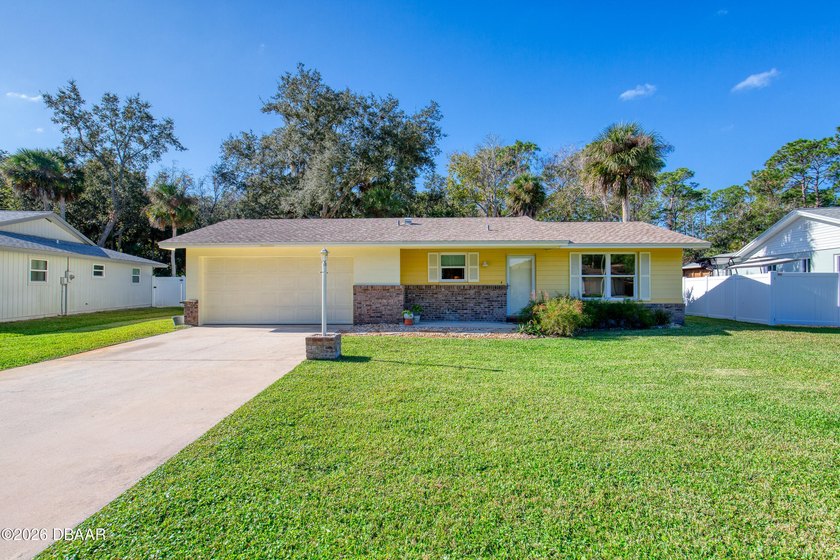 Welcome to this beautifully maintained 3-bedroom, 2-bath - Beach Home for sale in Ormond Beach, Florida on Beachhouse.com
