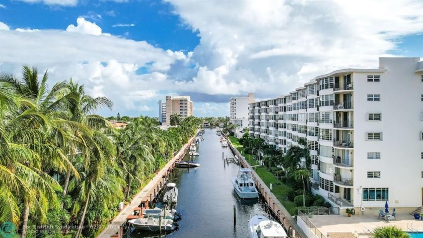 Desirable, move-in-ready, 2BD, 2BA waterfront condo inviting an - Beach Condo for sale in Fort Lauderdale, Florida on Beachhouse.com