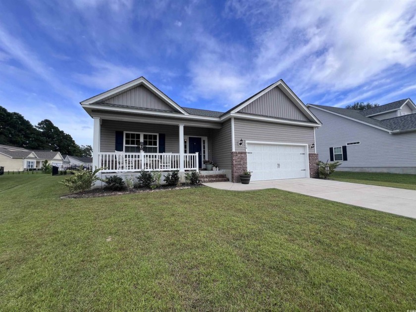 Like new home on cul-de-sac lot. This *Abaco* design enjoys the - Beach Home for sale in Georgetown, South Carolina on Beachhouse.com