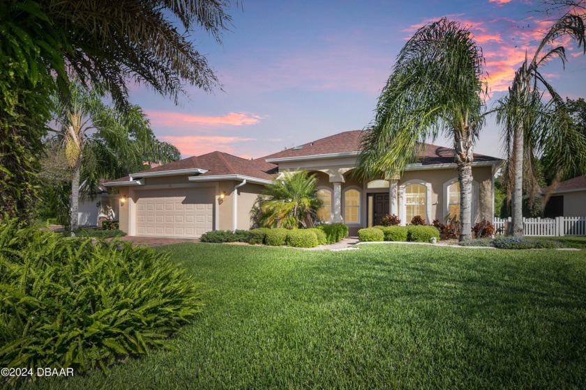 Welcome to your oasis in Hidden Lakes!  Nestled on an oversized - Beach Home for sale in Palm Coast, Florida on Beachhouse.com