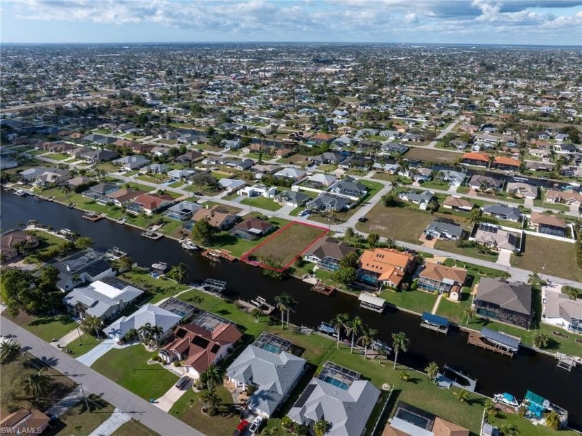 Discover the perfect waterfront property for your dream home! - Beach Lot for sale in Cape Coral, Florida on Beachhouse.com