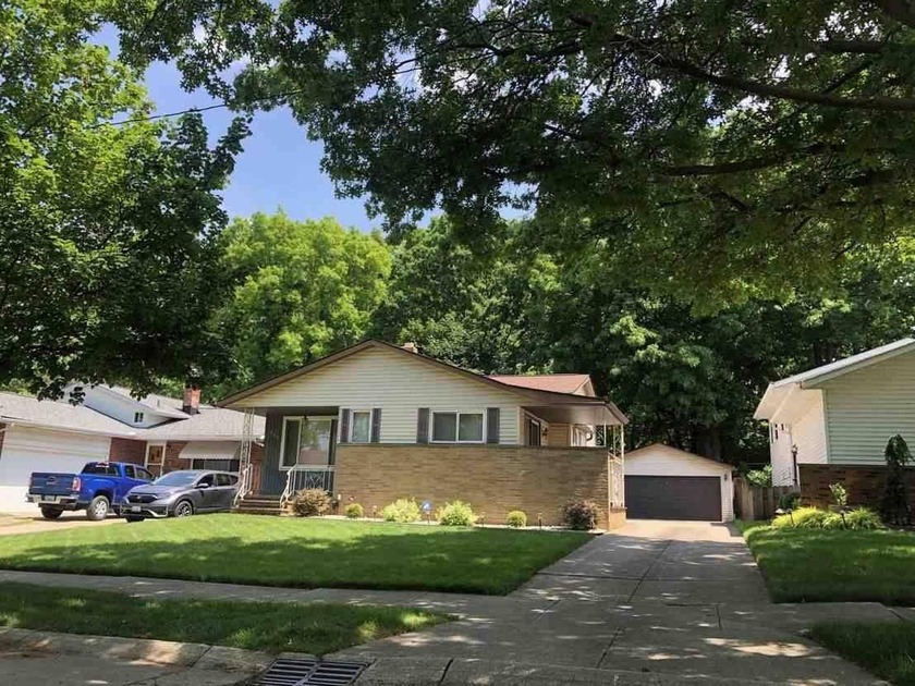 SEE REALTYBID FOR - Beach Home for sale in Cleveland, Ohio on Beachhouse.com