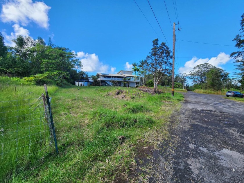 Great corner lot located in the Pacific Paradise Mt. View Manor - Beach Lot for sale in Volcano, Hawaii on Beachhouse.com