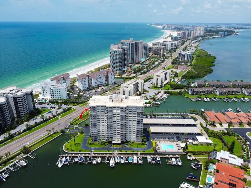 PENTHOUSE**17th FLOOR**MULTI-MILLION DOLLAR VIEWS!!**TOTALLY - Beach Condo for sale in Clearwater Beach, Florida on Beachhouse.com