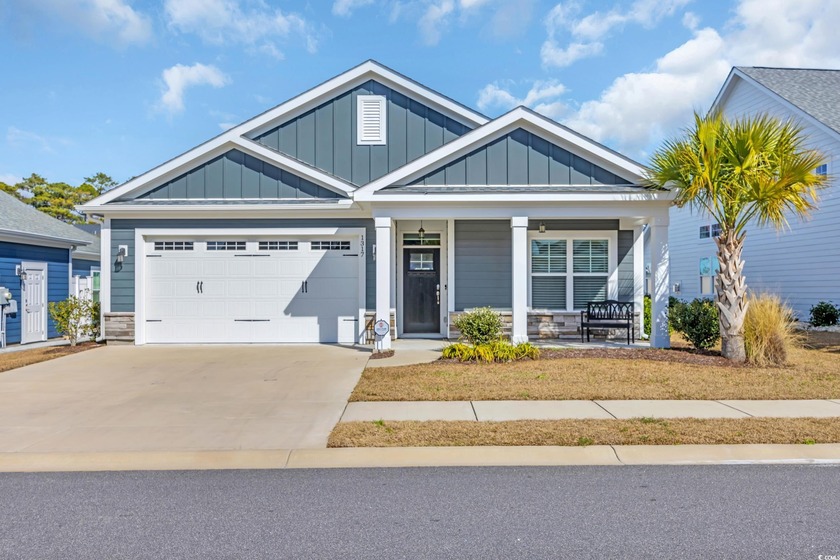 This beautifully designed single-level home offers the perfect - Beach Home for sale in North Myrtle Beach, South Carolina on Beachhouse.com