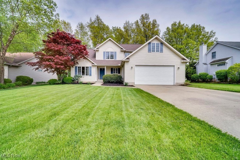 Charming Edison Estate 3 Bedroom Home with First Floor Master & - Beach Home for sale in Vermilion, Ohio on Beachhouse.com