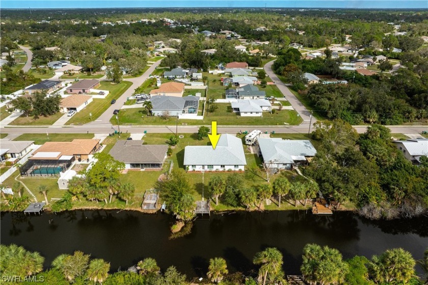 Come see this beautiful and SPACIOUS home located in the heart - Beach Home for sale in Port Charlotte, Florida on Beachhouse.com