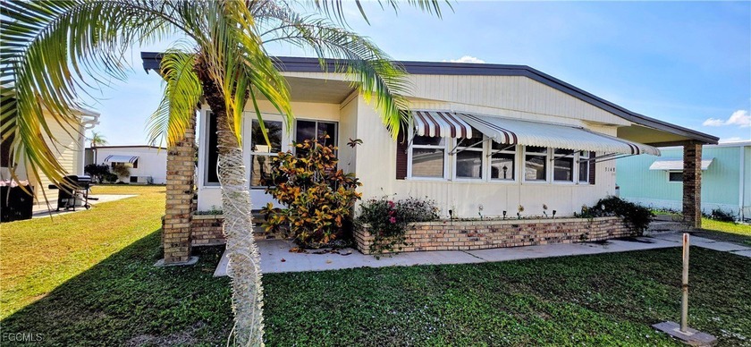 Excellent opportunity for affordable Florida living in a deeded - Beach Home for sale in North Fort Myers, Florida on Beachhouse.com