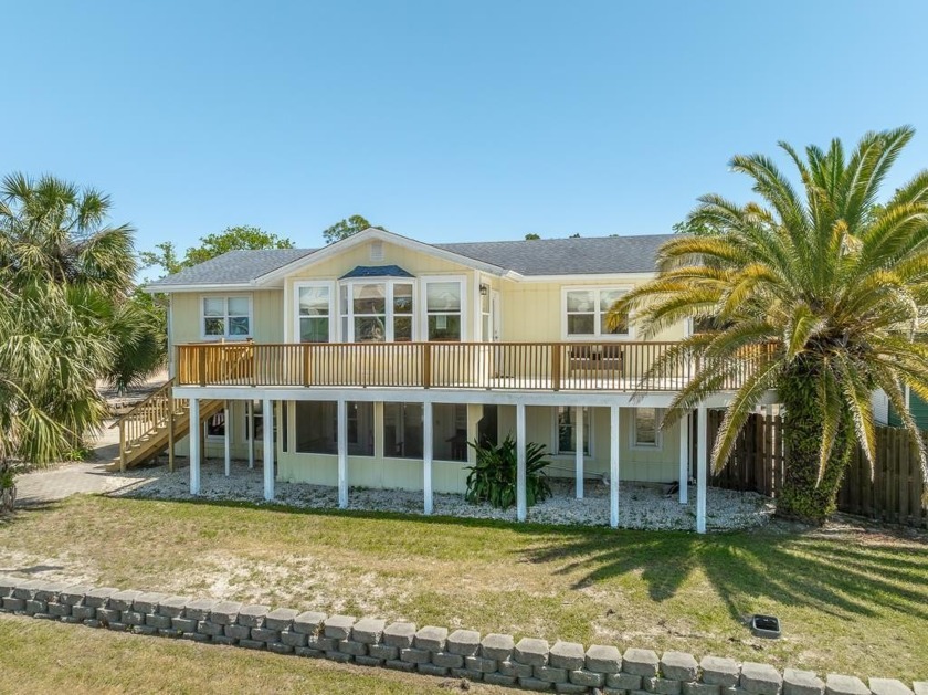 Welcome to The Salty Snapper! A popular 3BD/3BR vacation rental - Beach Home for sale in St. George Island, Florida on Beachhouse.com