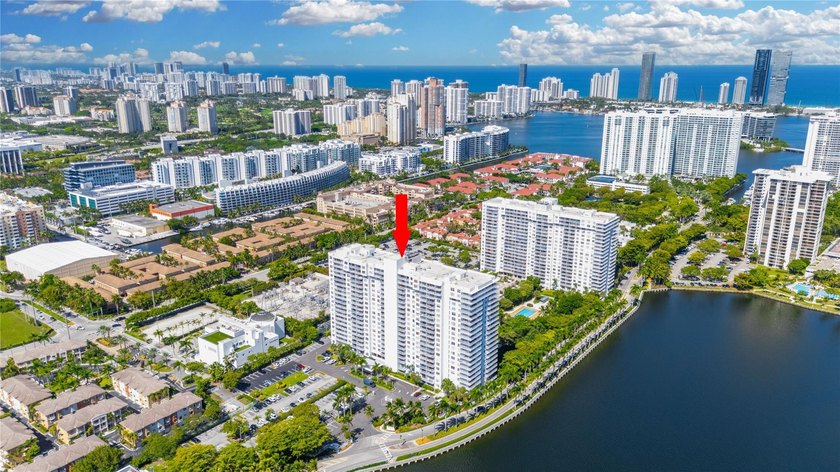 GREAT INVESTMENT OPPORTUNITY, RENTED, INCOME FROM DAY 1! - Beach Condo for sale in Aventura, Florida on Beachhouse.com