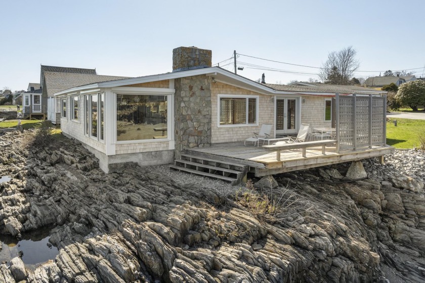 Exceptional Oceanfront Compound on Bailey Island
Endless - Beach Home for sale in Harpswell, Maine on Beachhouse.com