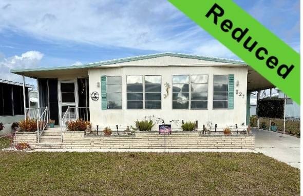 Adorable Beach Cottage at 921 Eleuthera W - Bay Indies Resort - Beach Home for sale in Venice, Florida on Beachhouse.com