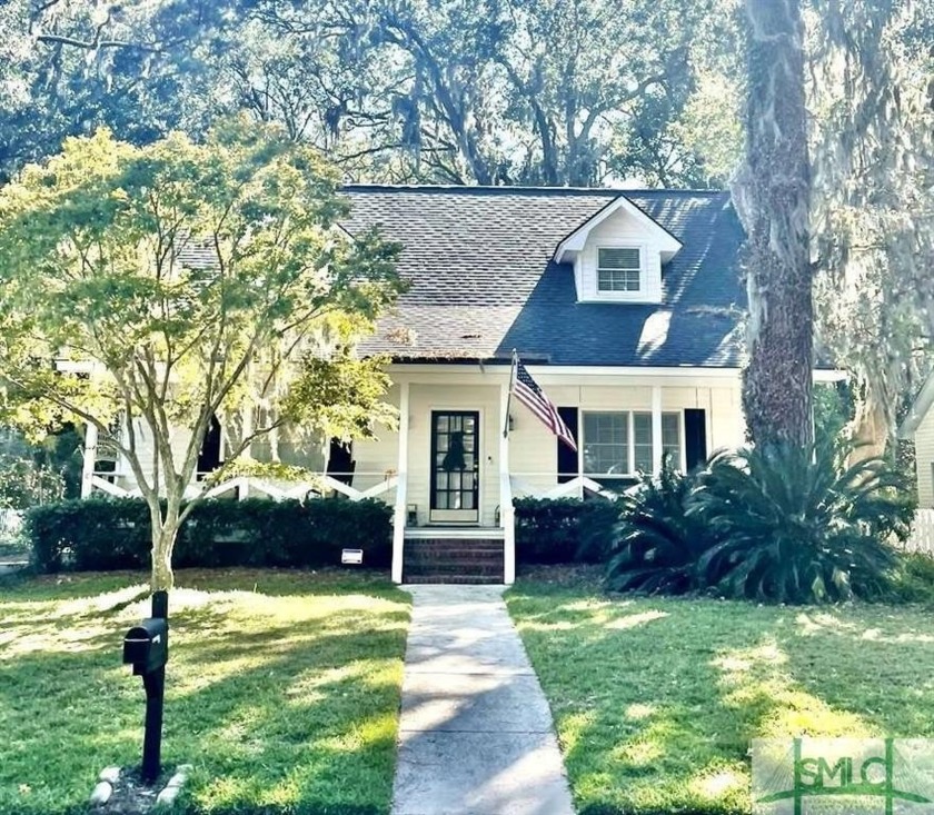 9 Brighton Way is a coastal cottage located in the highly - Beach Home for sale in Savannah, Georgia on Beachhouse.com