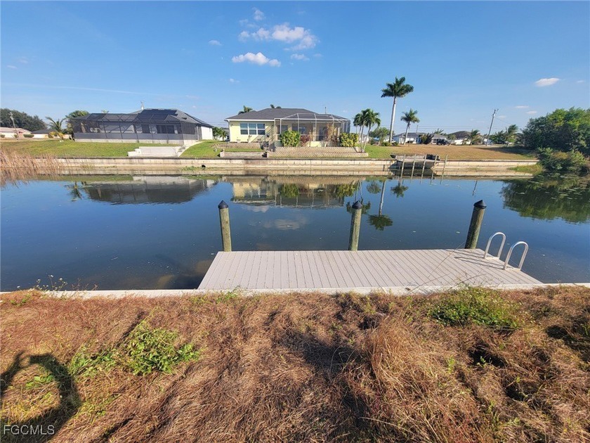 Beautiful waterfront duplex lot! This 10,018.8 sq. ft. parcel is - Beach Lot for sale in Cape Coral, Florida on Beachhouse.com