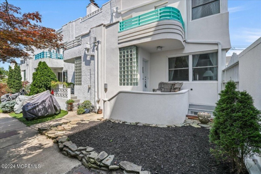 Welcome to your dream coastal home! This stunning end unit condo - Beach Condo for sale in Asbury Park, New Jersey on Beachhouse.com