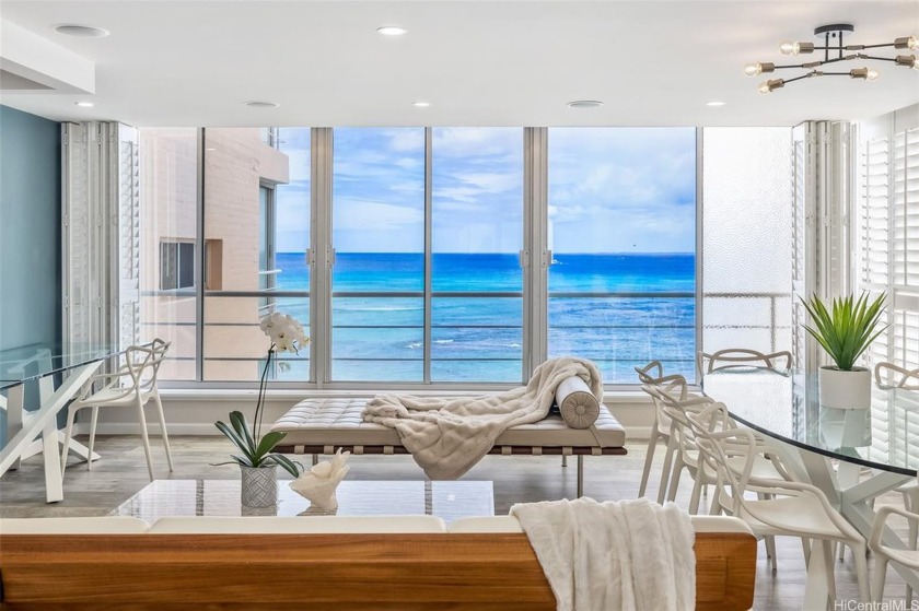 Welcome to this designer 1 bedroom luxury unit, perfectly - Beach Other for sale in Honolulu, Hawaii on Beachhouse.com