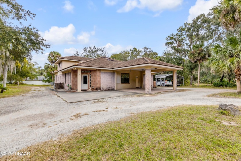 Located in Ormond Beach, this home offers a well-designed floor - Beach Home for sale in Ormond Beach, Florida on Beachhouse.com