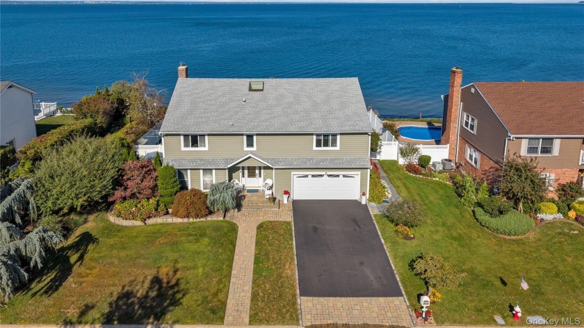 Ultimate waterfront property right here in the Village of - Beach Home for sale in Bayville, New York on Beachhouse.com