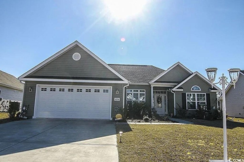 *Must see, this awesome home with a pond view on the golf course - Beach Home for sale in Longs, South Carolina on Beachhouse.com