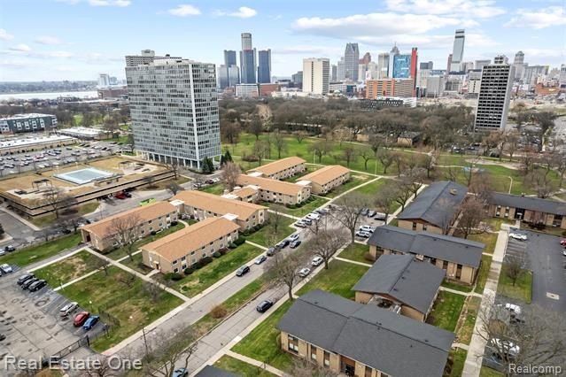 Newly updated Historic Lafayette Park. Unique Turn-key two - Beach Condo for sale in Detroit, Michigan on Beachhouse.com